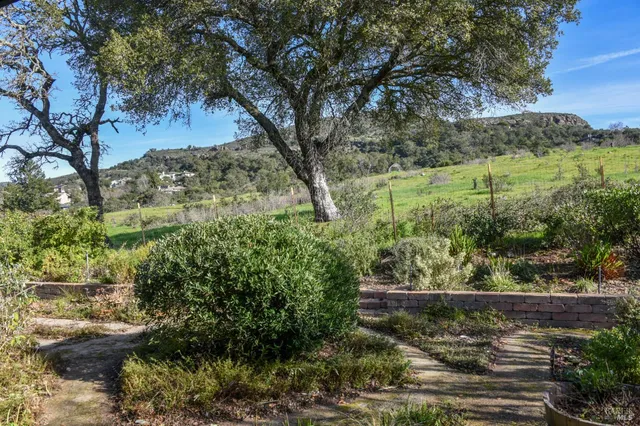 $1,849,000 | 23 St Michael Circle, Napa, CA 94558