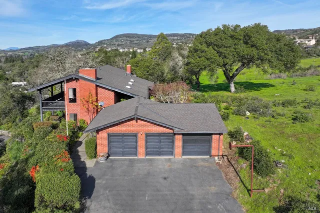 $1,849,000 | 23 St Michael Circle, Napa, CA 94558