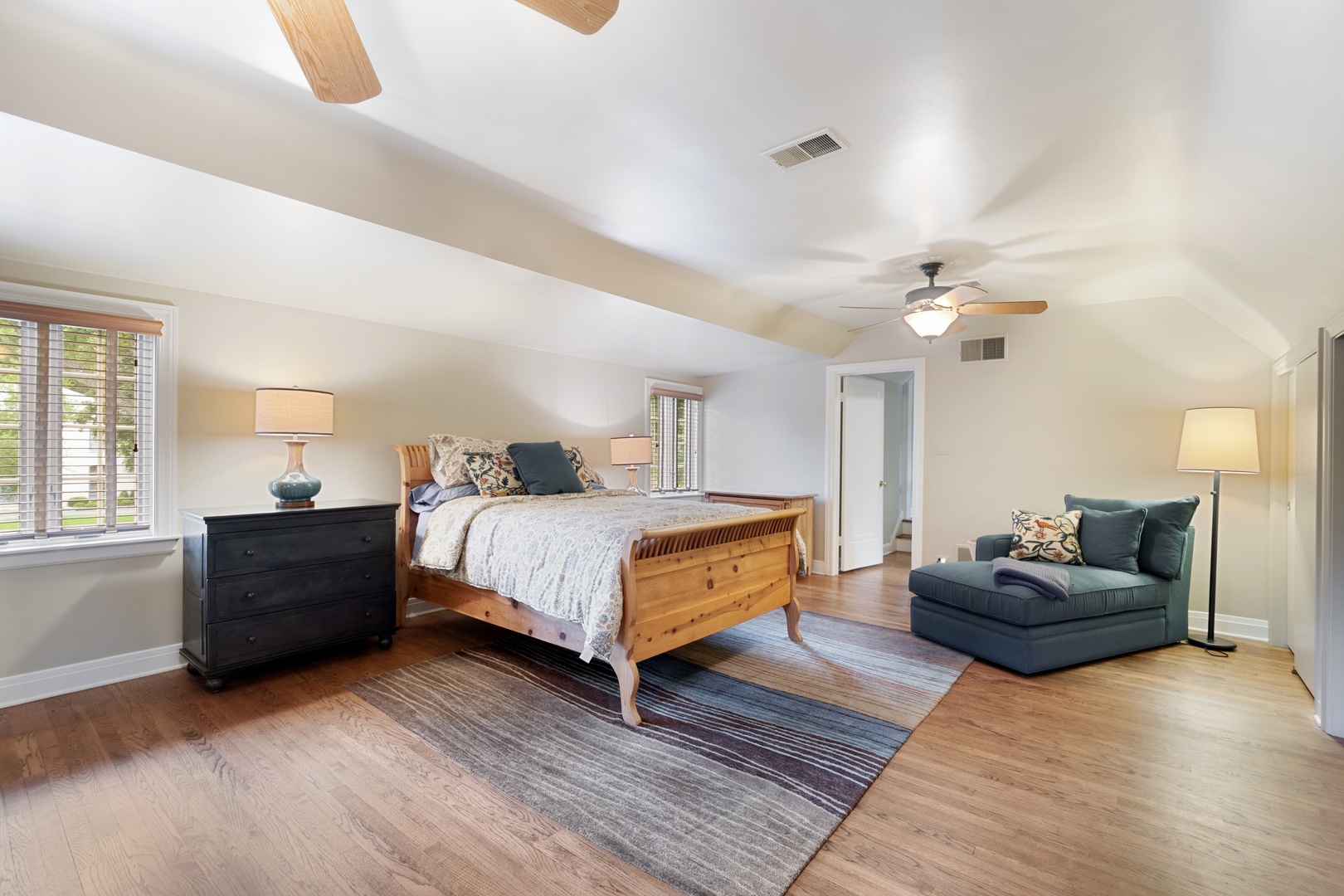1101 Seneca Road Wilmette, IL 60091 - Photo 19 of 46