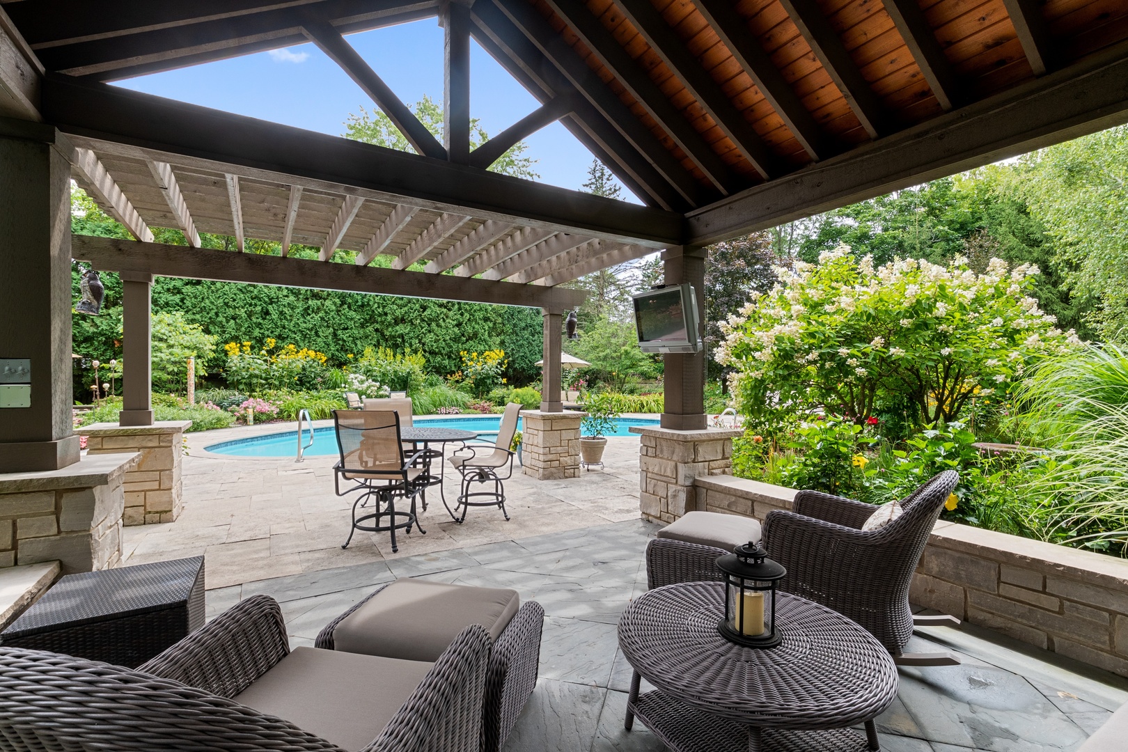1101 Seneca Road Wilmette, IL 60091 - Photo 24 of 46