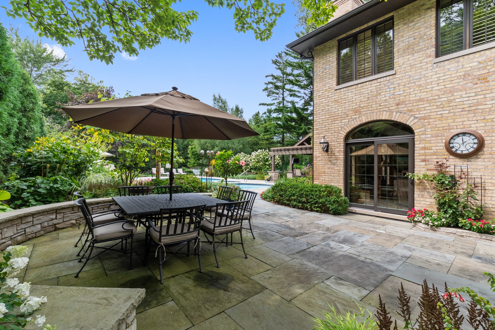 1101 Seneca Road Wilmette, IL 60091 - Photo 25 of 46