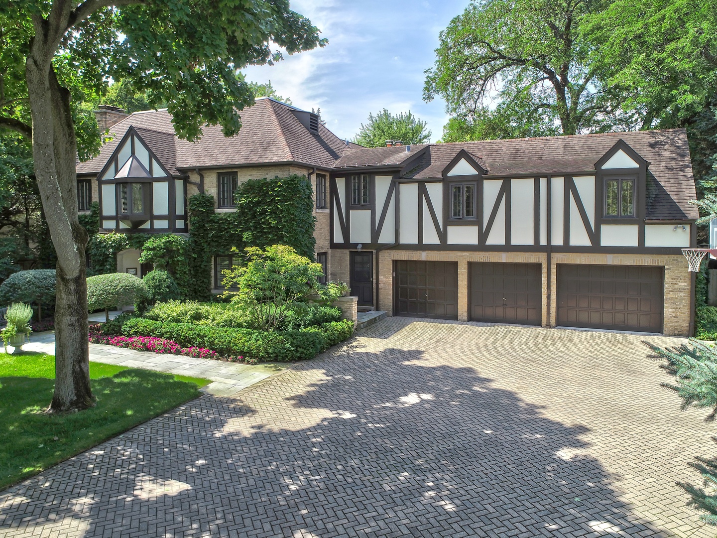 1101 Seneca Road Wilmette, IL 60091 - Photo 37 of 46