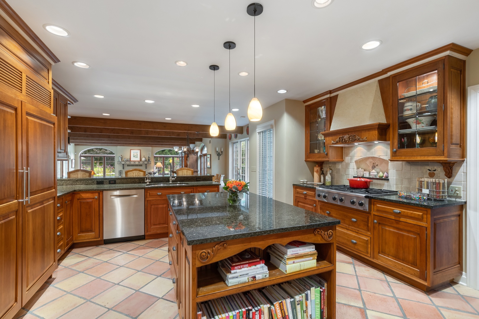 1101 Seneca Road Wilmette, IL 60091 - Photo 6 of 46
