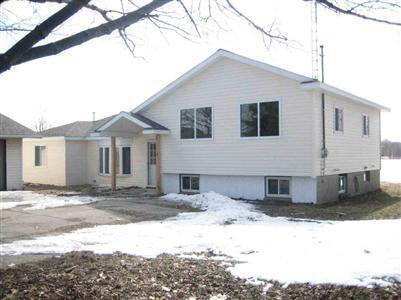 11387 Potter Road Flushing, MI 48433 - Photo 2 of 6 20212158-1.JPG