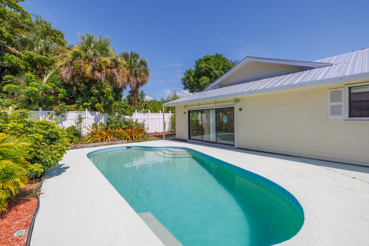 246 Southeast Ila Street Stuart, FL 34994 - Photo 12 of 47 untitled-21