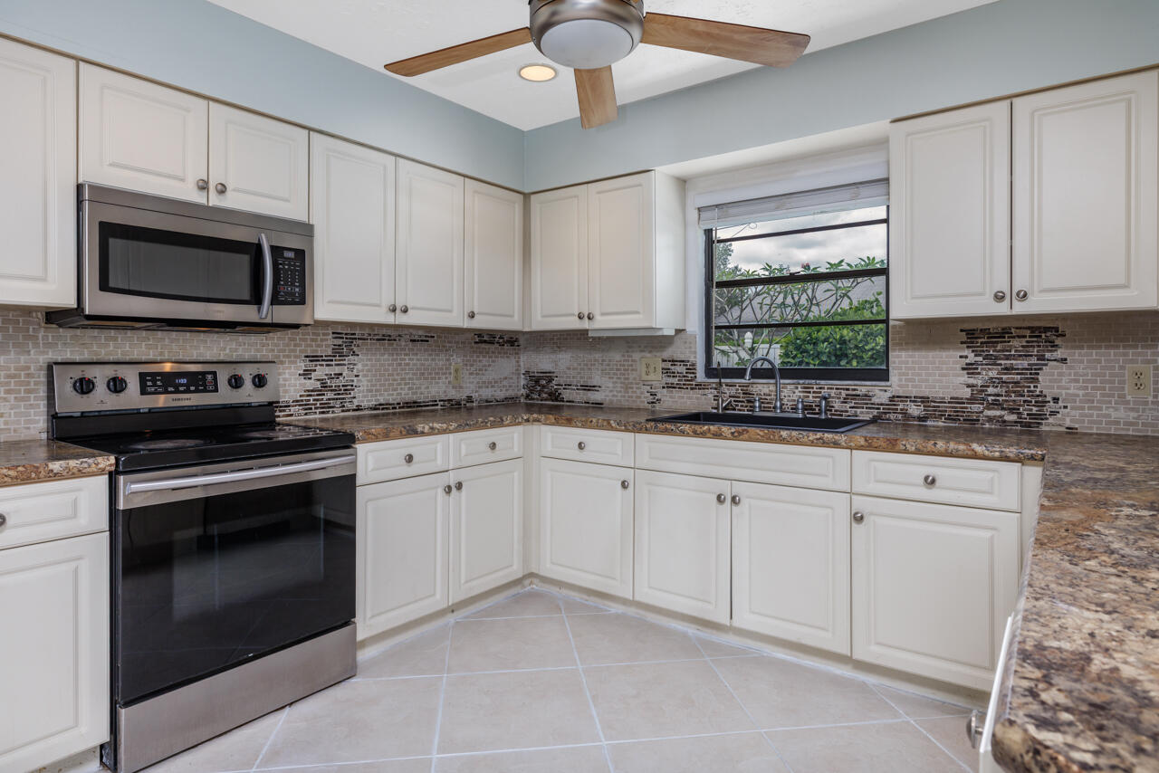 246 Southeast Ila Street Stuart, FL 34994 - Photo 17 of 47 untitled-26