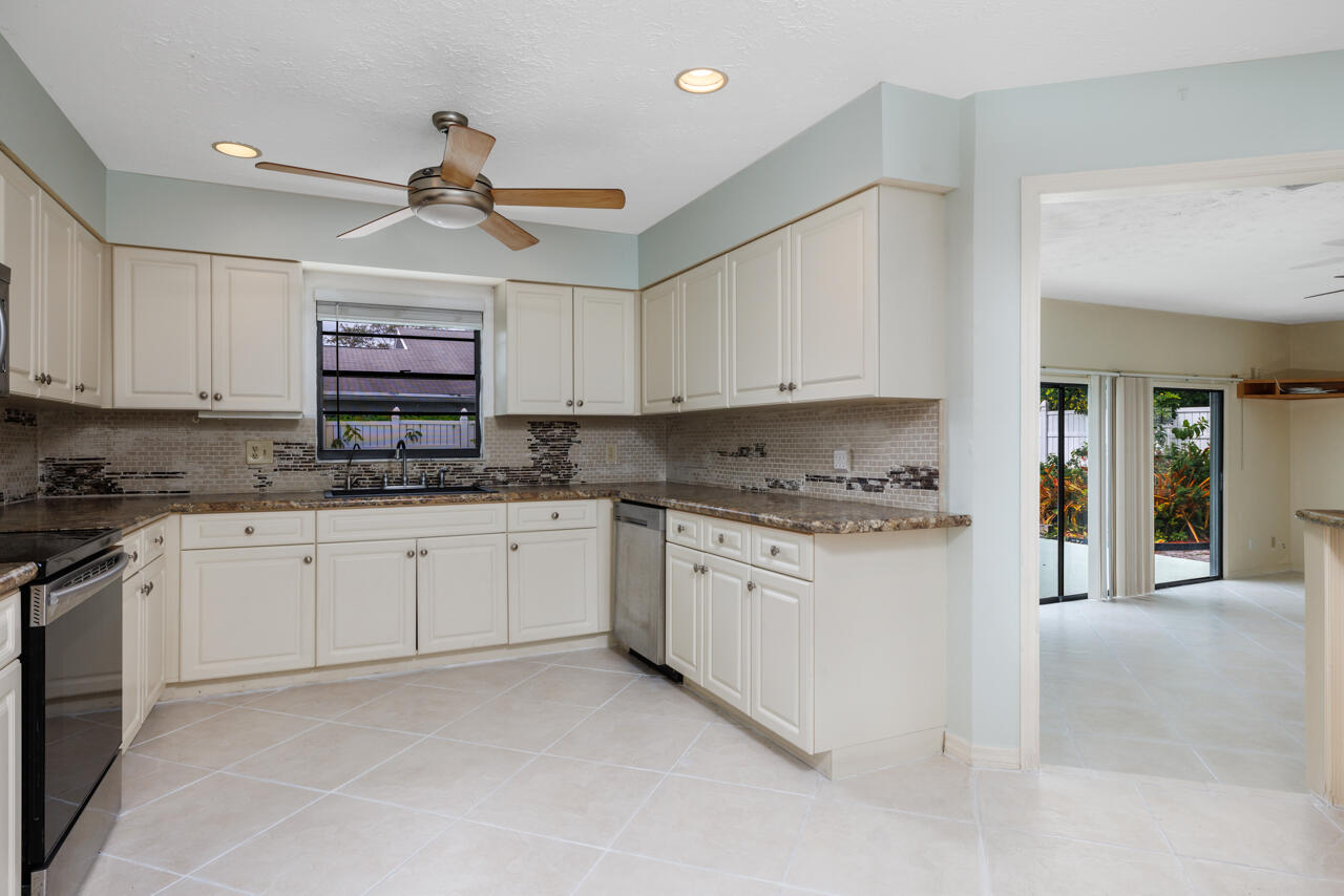 246 Southeast Ila Street Stuart, FL 34994 - Photo 19 of 47 untitled-27