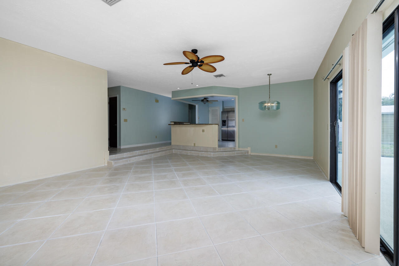 246 Southeast Ila Street Stuart, FL 34994 - Photo 27 of 47 untitled-23