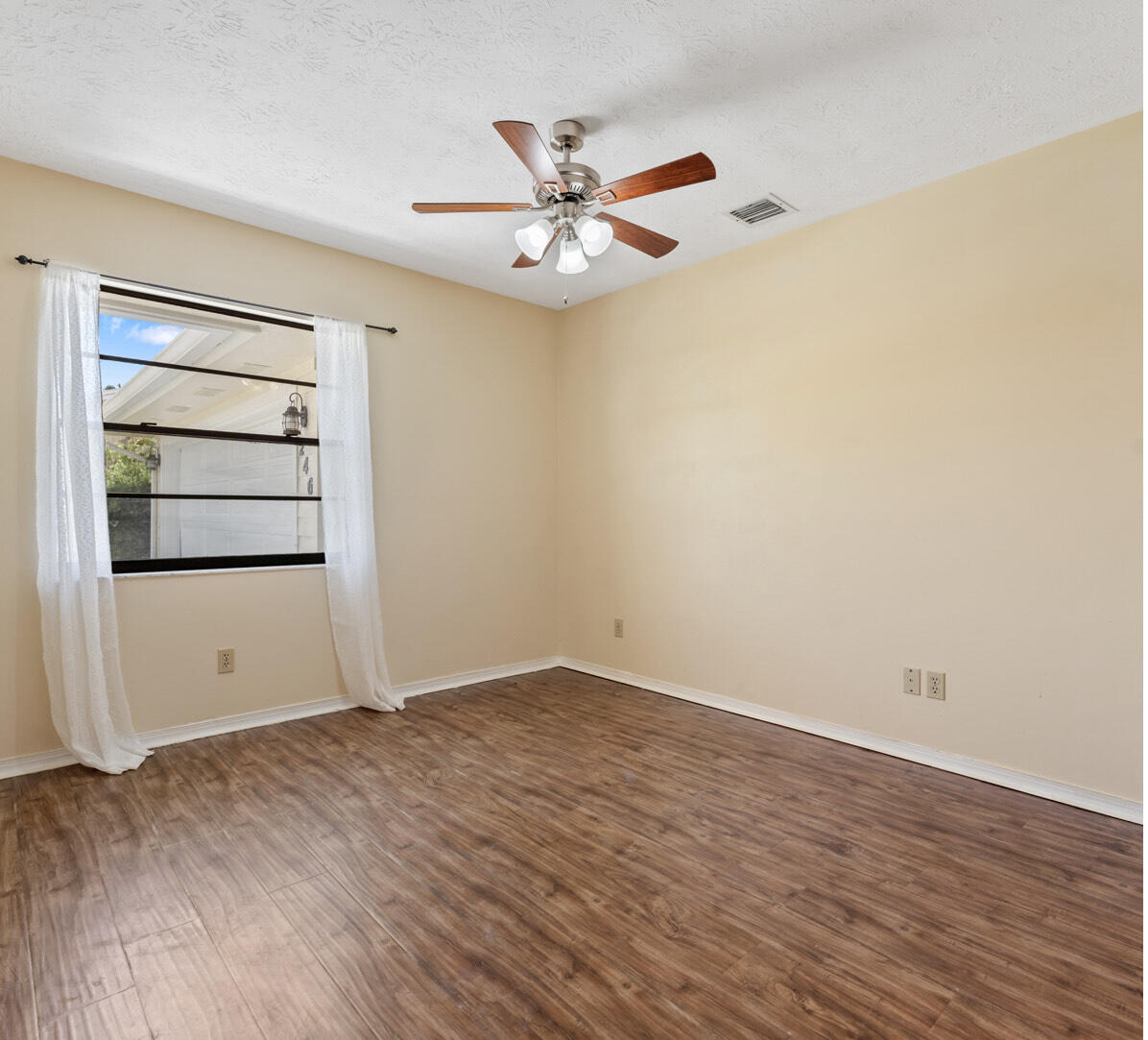 246 Southeast Ila Street Stuart, FL 34994 - Photo 45 of 47 IMG_4954