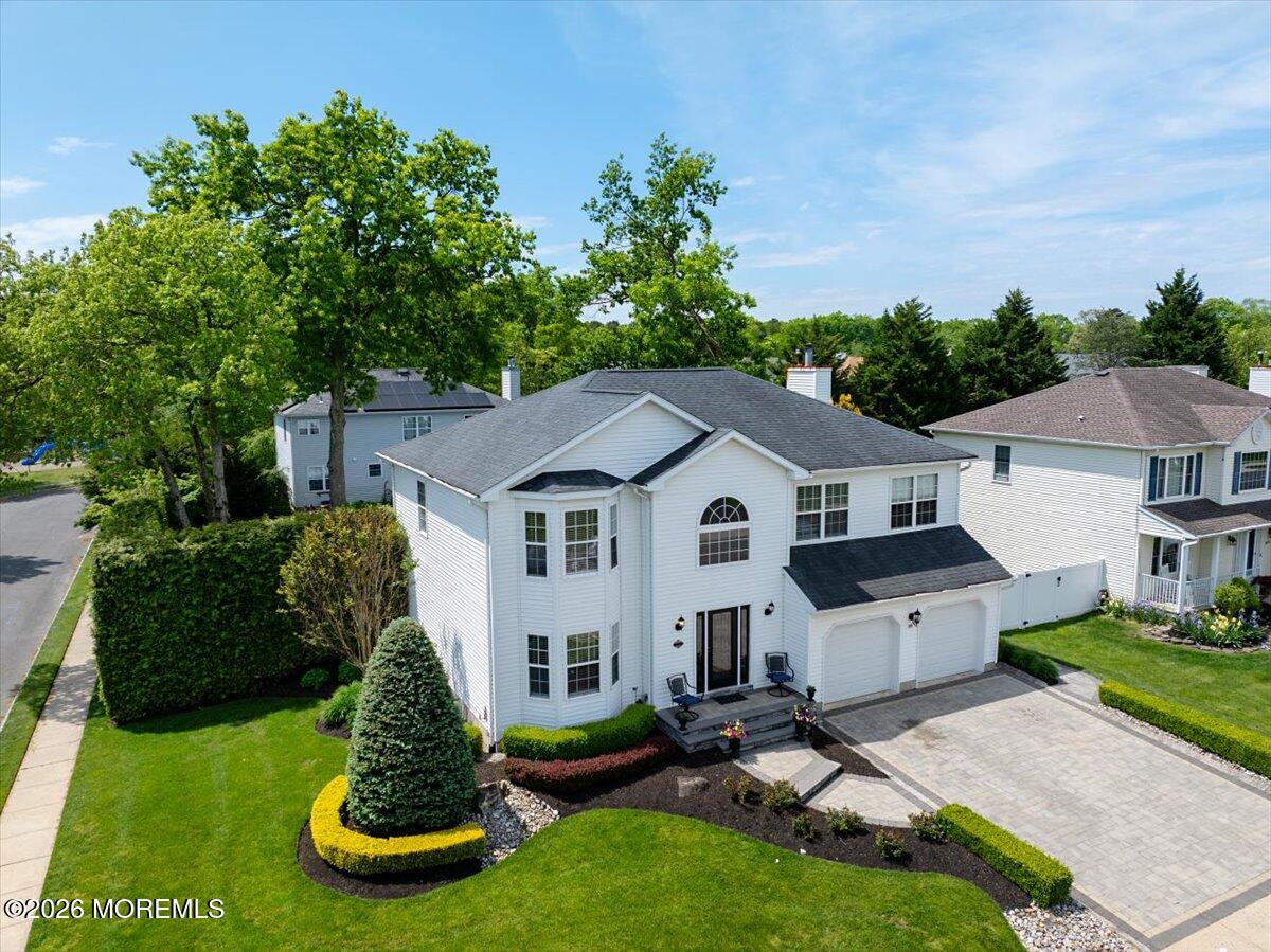 49 Diamond Lane Howell, NJ 07731 - Photo 4 of 46 a front view of a house with garden