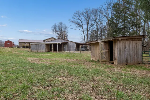 $415,000 | 135 Carter Road, Winchester, TN 37398