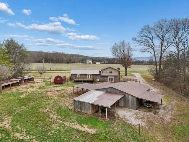 $415,000 | 135 Carter Road, Winchester, TN 37398
