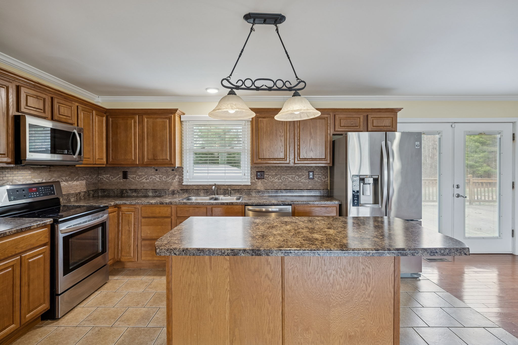 135 Carter Road Winchester, TN 37398 - Photo 5 of 52 Gallery Image 5