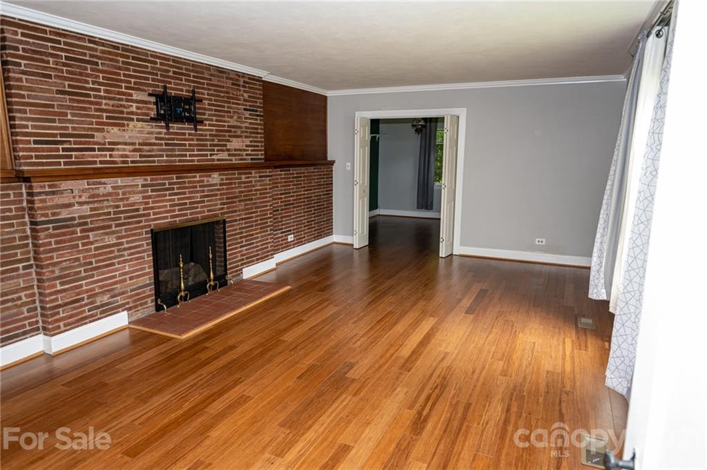 629 Rutherford Road Marion, NC 28752 - Photo 4 of 14 Gallery Image 4