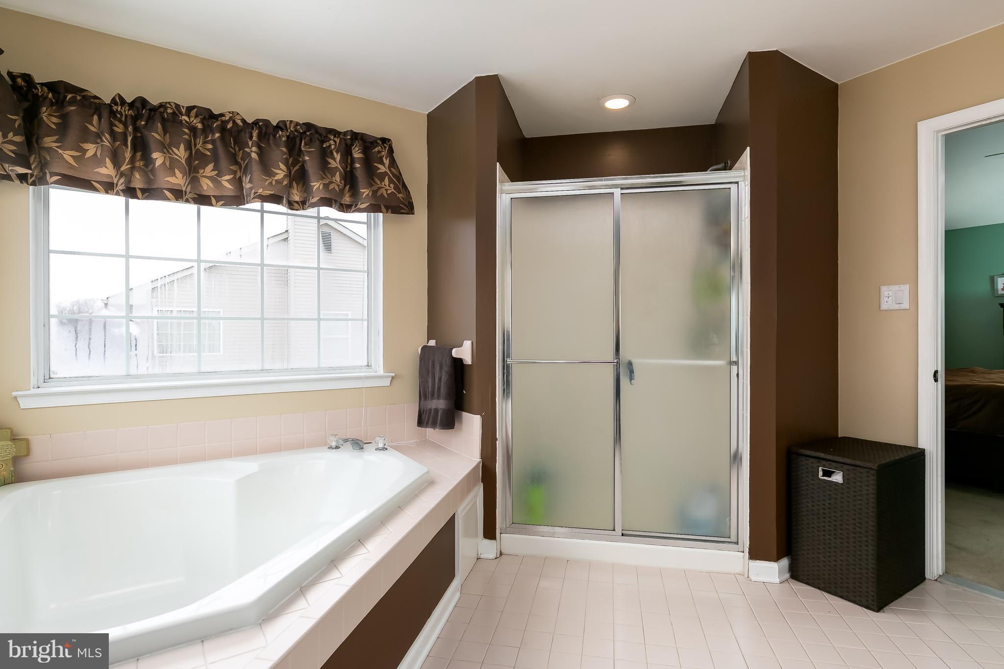 2209 Berwick Drive Cinnaminson, NJ 08077 - Photo 21 of 34 Master Bathroom