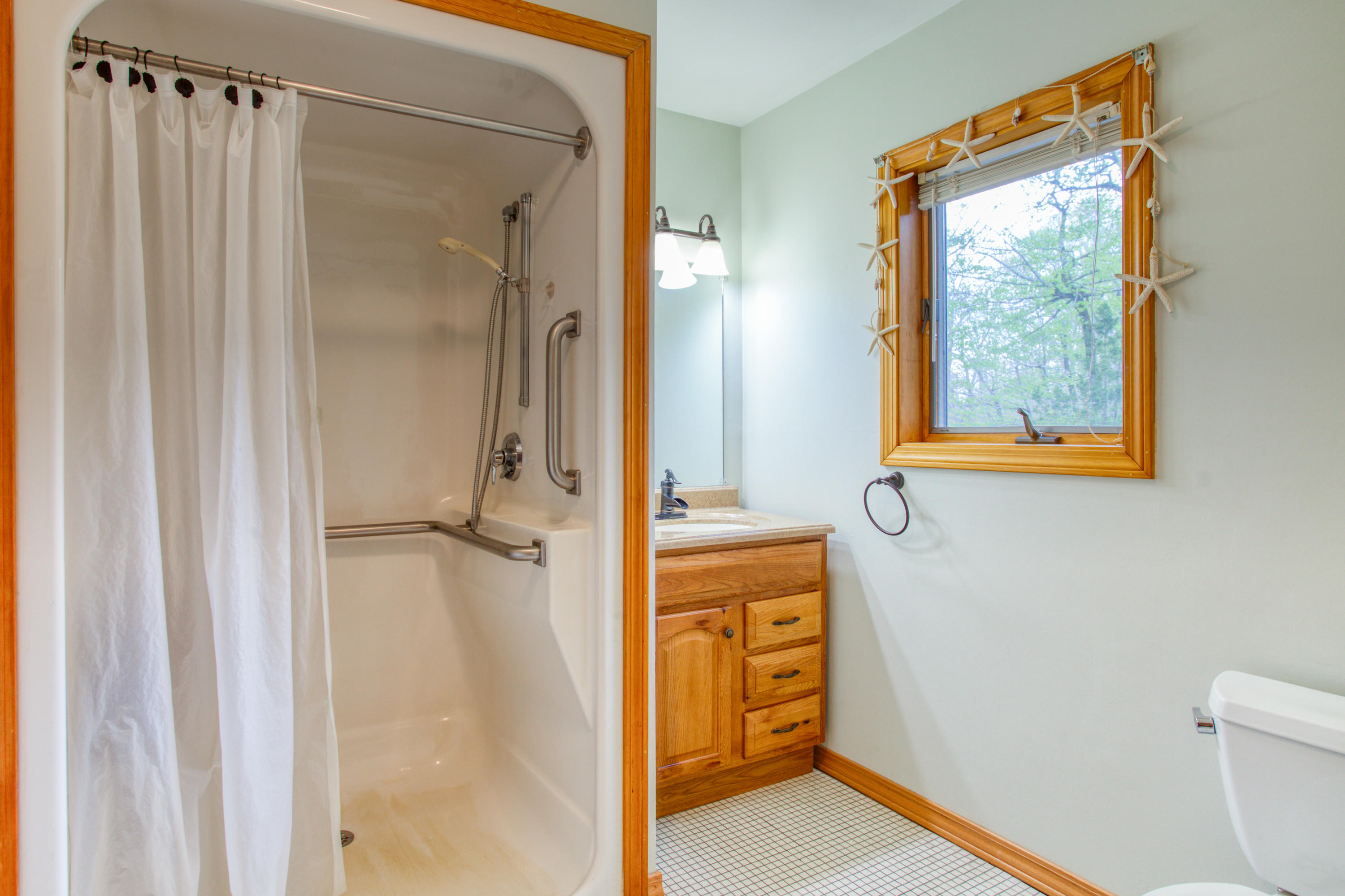 9 Cliff Road Boothbay, ME 04537 - Photo 14 of 22 10