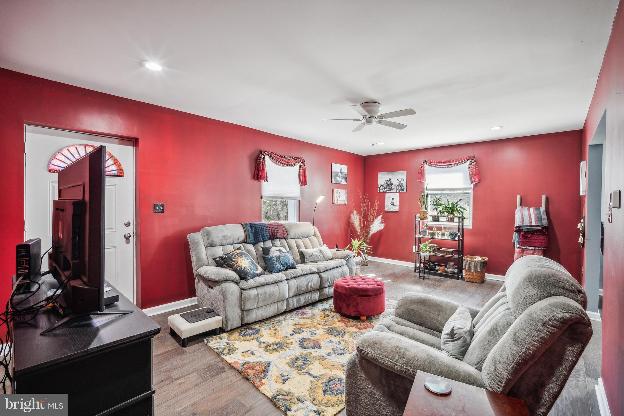 748 West Quillytown Road Carneys Point, NJ 08069 - Photo 13 of 18 Gallery Image 13