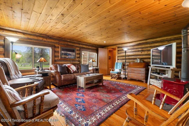 $11,950,000 | 6455 Snake River Ranch Road, Wilson, WY 83014