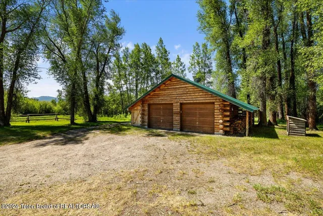 $11,950,000 | 6455 Snake River Ranch Road, Wilson, WY 83014