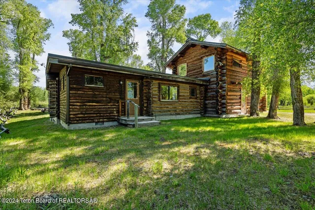 $11,950,000 | 6455 Snake River Ranch Road, Wilson, WY 83014