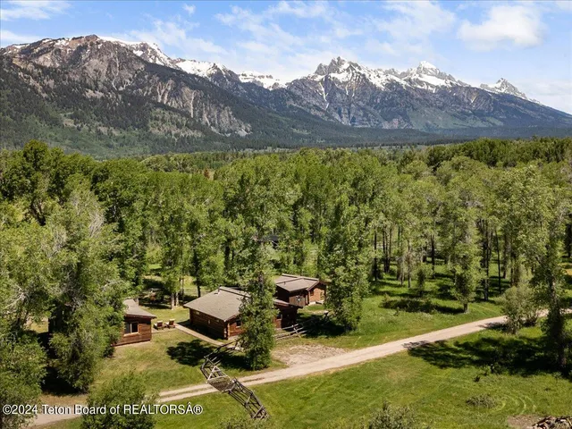 $11,950,000 | 6455 Snake River Ranch Road, Wilson, WY 83014