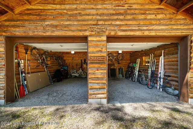 $11,950,000 | 6455 Snake River Ranch Road, Wilson, WY 83014
