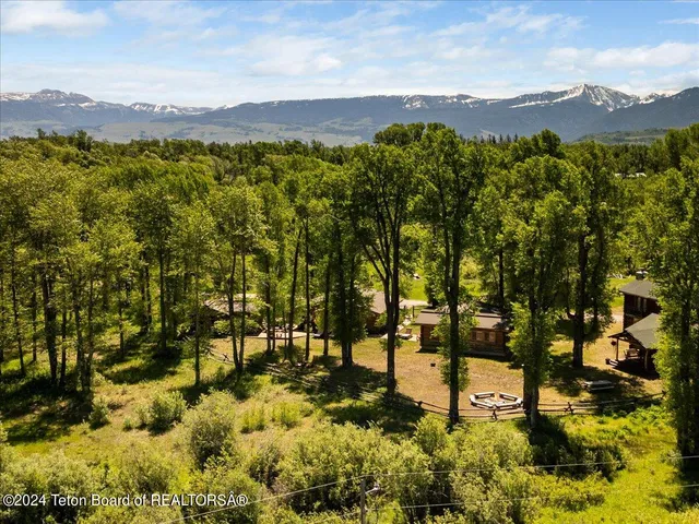 $11,950,000 | 6455 Snake River Ranch Road, Wilson, WY 83014
