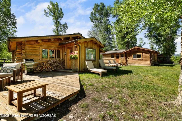 $11,950,000 | 6455 Snake River Ranch Road, Wilson, WY 83014