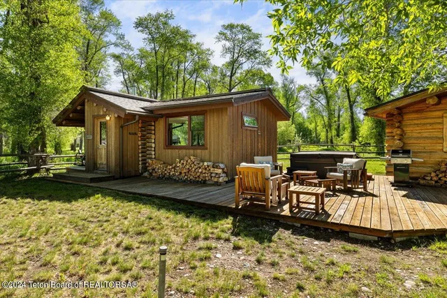 $11,950,000 | 6455 Snake River Ranch Road, Wilson, WY 83014