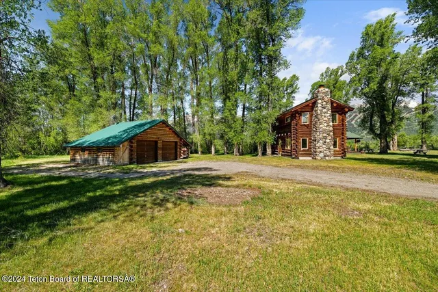 $11,950,000 | 6455 Snake River Ranch Road, Wilson, WY 83014
