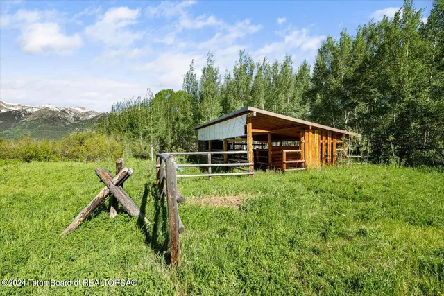 $11,950,000 | 6455 Snake River Ranch Road, Wilson, WY 83014