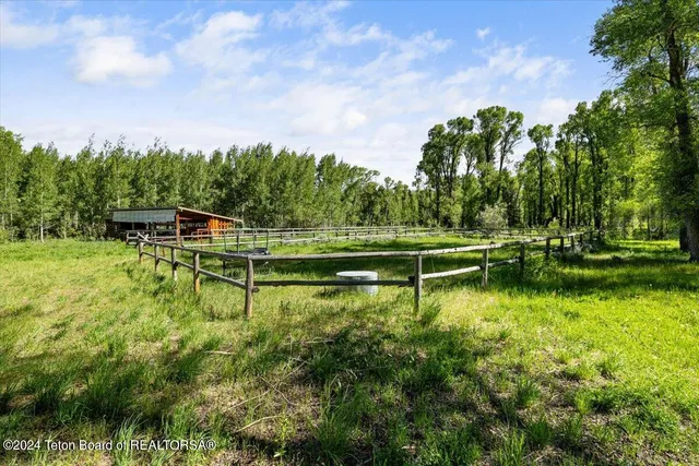 $11,950,000 | 6455 Snake River Ranch Road, Wilson, WY 83014