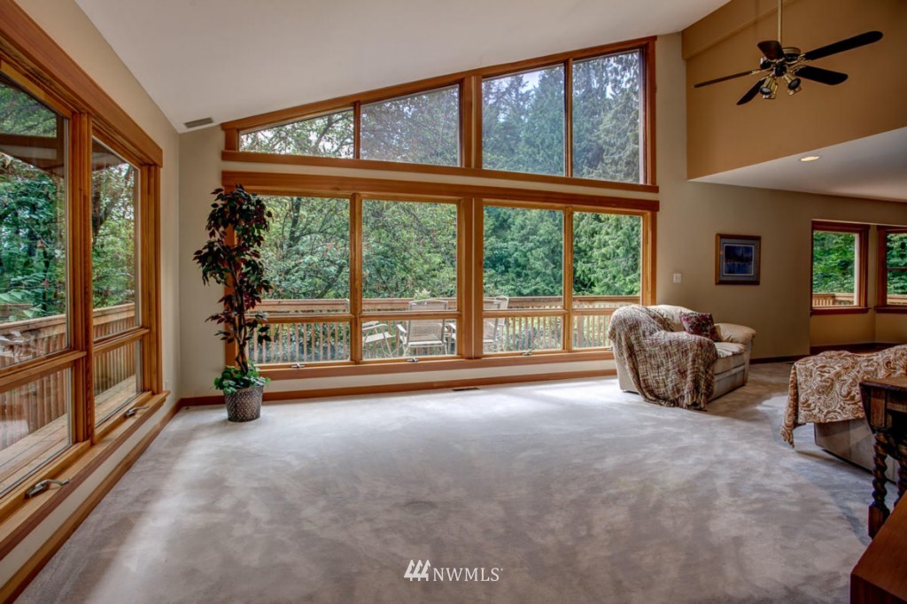 23209 39th Avenue Southeast Bothell, WA 98021 - Photo 2 of 24