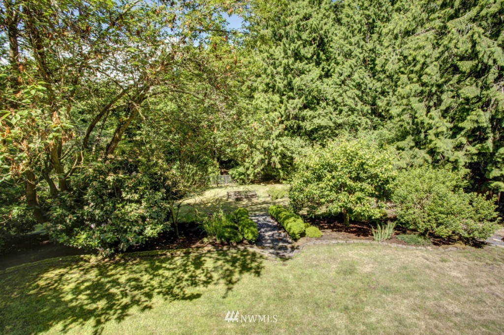 23209 39th Avenue Southeast Bothell, WA 98021 - Photo 22 of 24