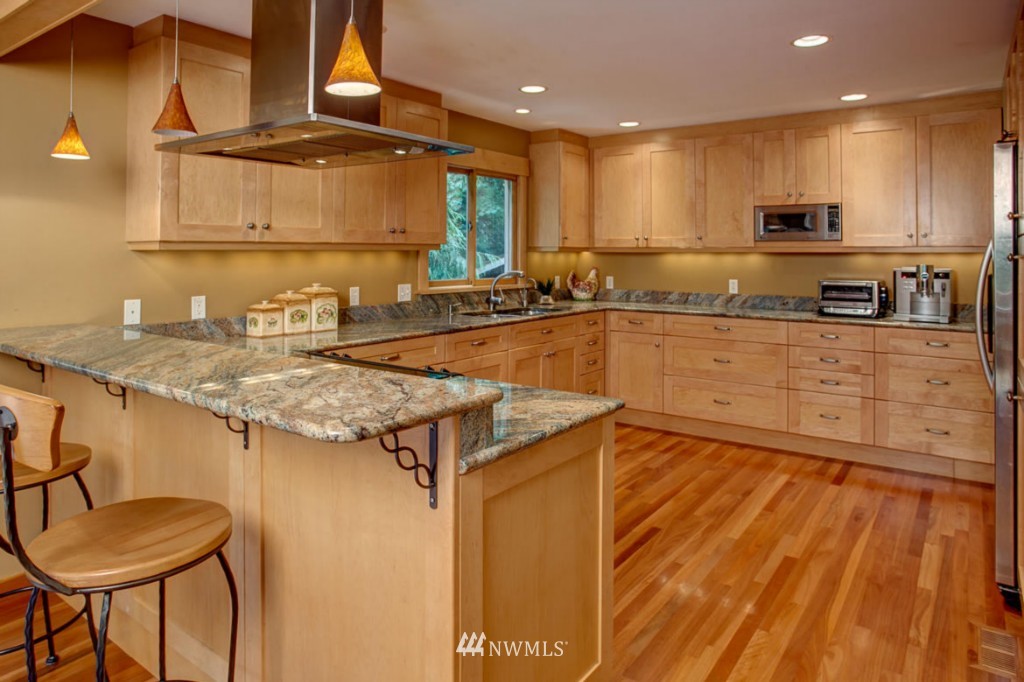 23209 39th Avenue Southeast Bothell, WA 98021 - Photo 6 of 24
