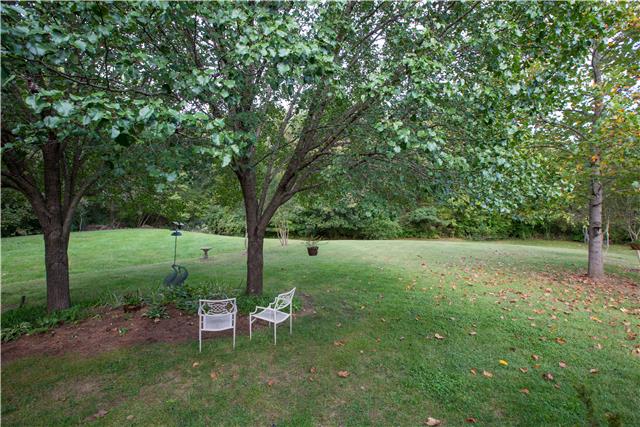 5240 Beech Ridge Road Nashville, TN 37221 - Photo 17 of 19 Gallery Image 17