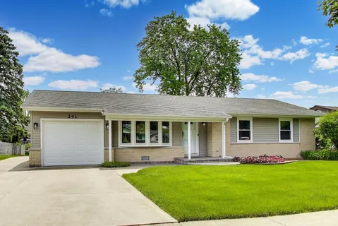 $389,900 | 241 Brookhaven Drive, Elk Grove Village, IL 60007