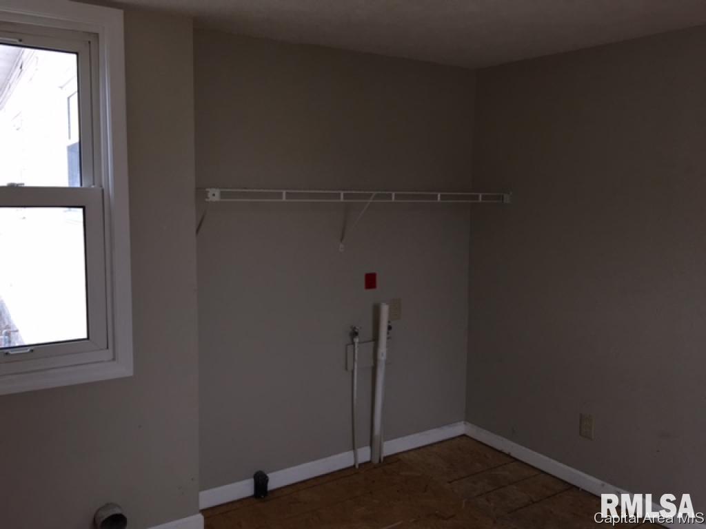 315 East North Street Roodhouse, IL 62082 - Photo 12 of 13 Gallery Image 12