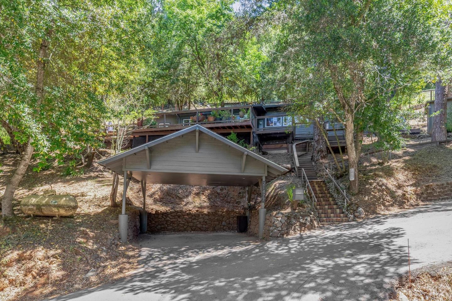 21477 Old Mine Road Los Gatos, CA 95033 - Photo 31 of 35