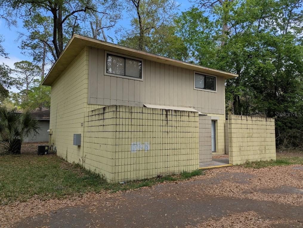 713 Southwest 69th Street, Unit A&B Gainesville, FL 32607 - Photo 22 of 23