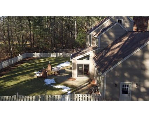 28 Deerfield Terrace Rochester, MA 02770 - Photo 5 of 25