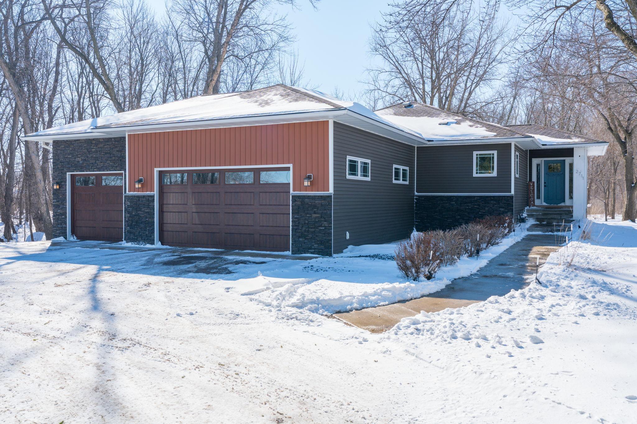 2711 Hoffman Road Mankato, MN 56001 - Photo 2 of 48