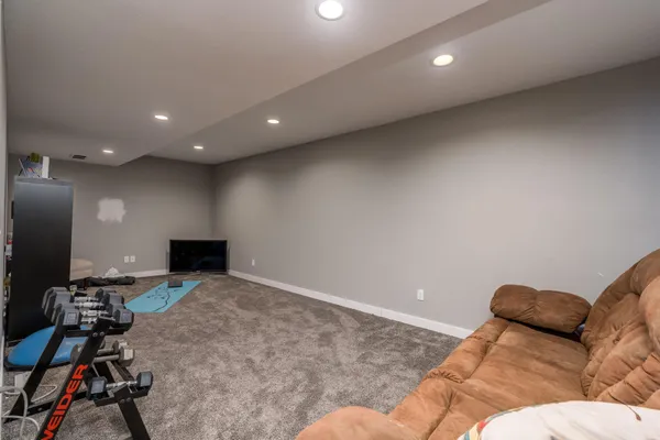 $550,000 | 2711 Hoffman Road, Mankato, MN 56001