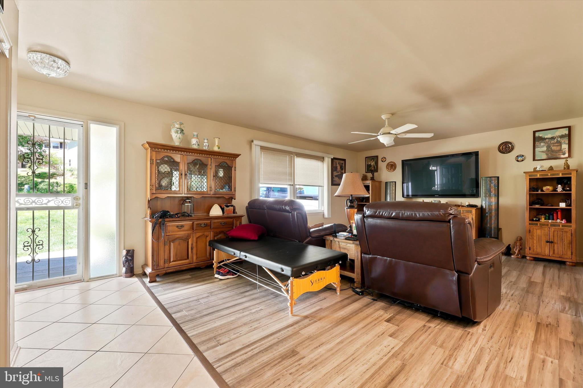 1105 Clark Road Glenside, PA 19038 - Photo 4 of 50