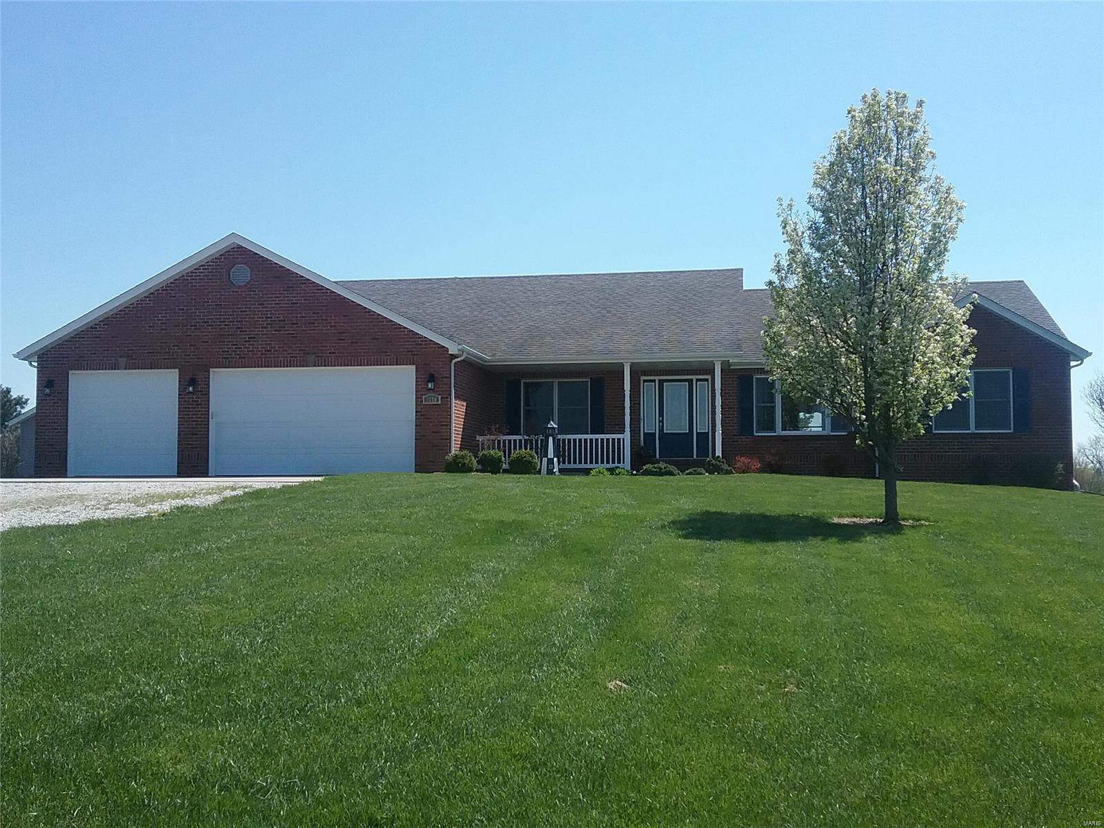 9770 Lilac Road St. Jacob, IL 62281 - Photo 1 of 65