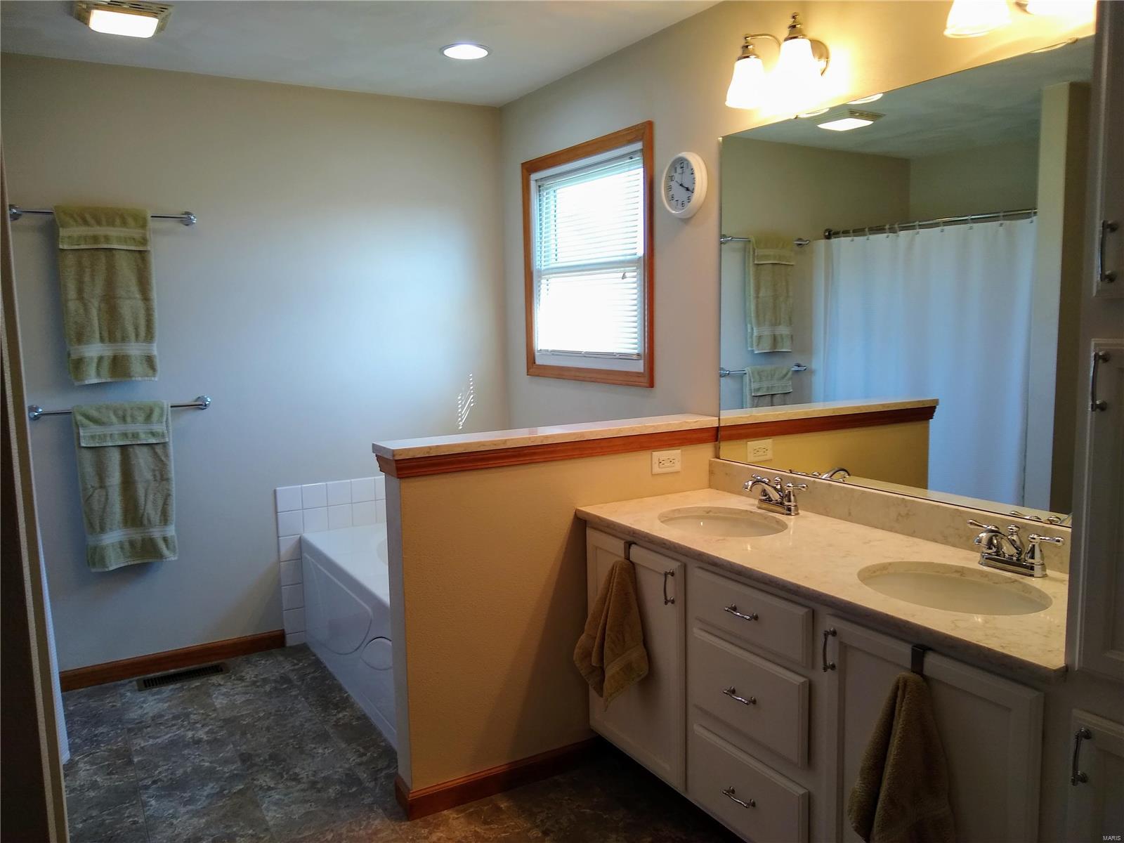 9770 Lilac Road St. Jacob, IL 62281 - Photo 23 of 65