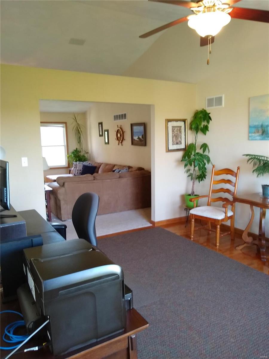 9770 Lilac Road St. Jacob, IL 62281 - Photo 31 of 65