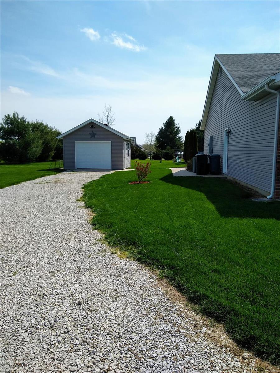 9770 Lilac Road St. Jacob, IL 62281 - Photo 57 of 65