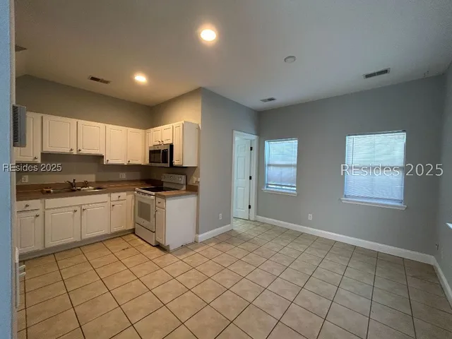 $1,750 | 82 Cassandra Lane, Unit C, Bluffton, SC 29910