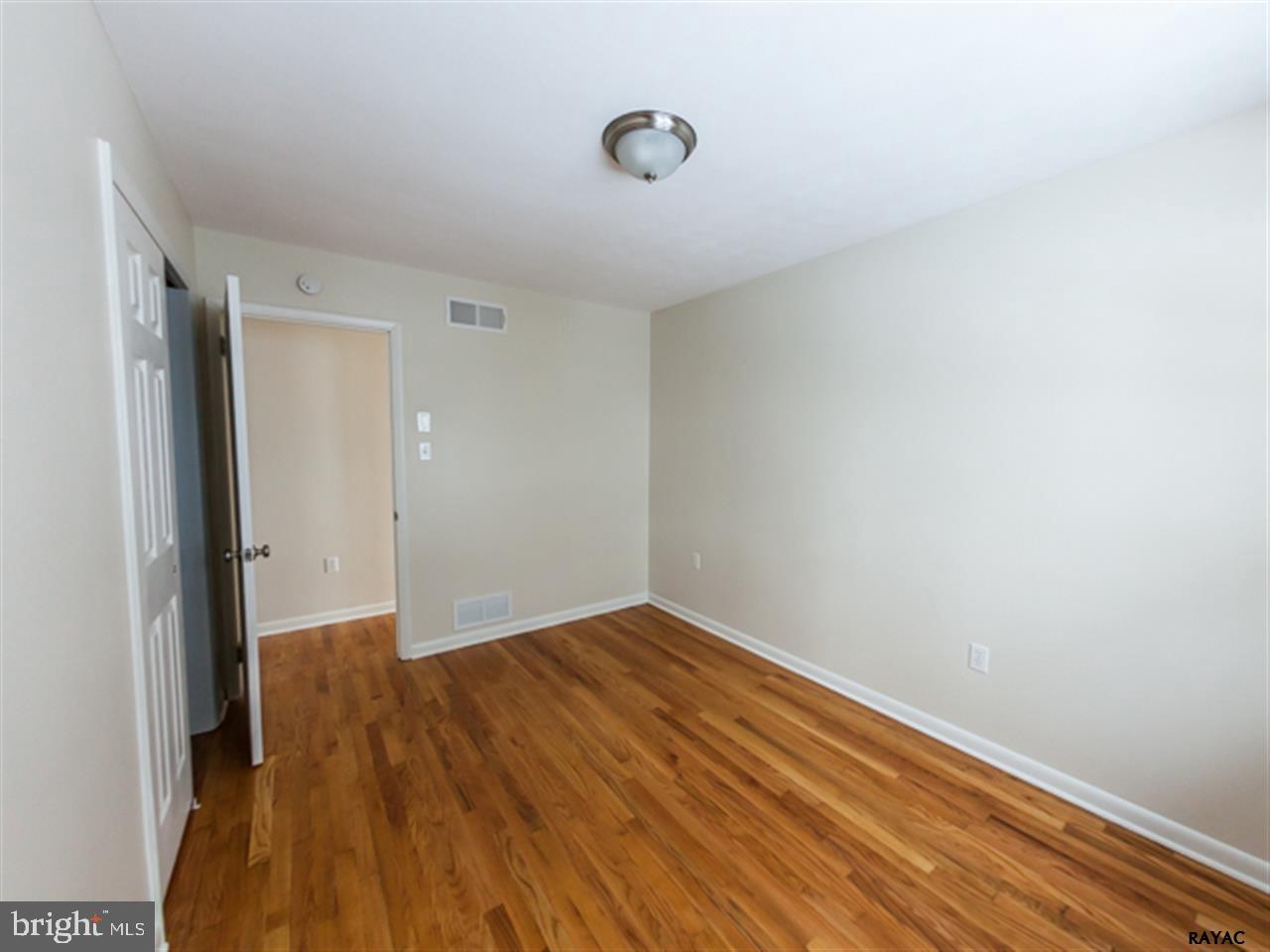 5133 East Prospect Road York, PA 17406 - Photo 21 of 36 Gallery Image 21